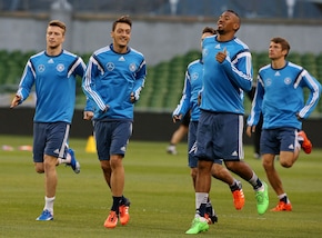 Diretta Qualificazioni Europei 2016: Germania e Portogallo quasi in Francia