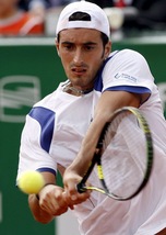 Tennis: 12 mesi di stop a Bracciali, scagionato Starace