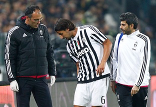 Juventus, sospiro di sollievo per Khedira: escluse lesioni