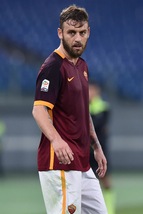 Roma, niente squalifica per De Rossi: solo ammenda