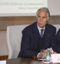 Attacchi a Parigi, Malagò: «Spostare gli Europei vuol dire darla vinta ai terroristi»