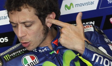 MotoGp: Valentino Rossi si gasa con il rap-metal
