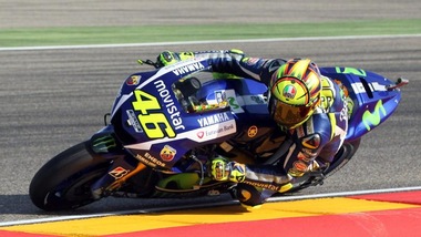 MotoGp: Rossi ci prova, l'impresa a 8,00
