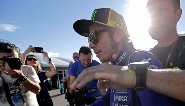 MotoGp Valencia, l'arrivo di Rossi e Marquez nel paddock