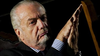 Napoli, De Laurentiis si scaglia contro Pirlo: «E' senza vergogna»