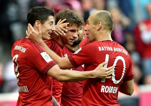 Bundesliga, ciclone Bayern Monaco: 4-0 allo Stoccarda