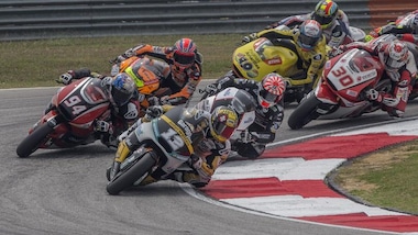 Motomondiale, Valencia: warm up, Luthi il più veloce in Moto2