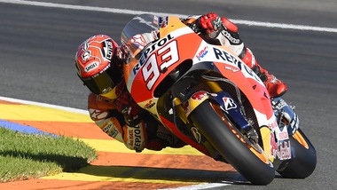 MotoGp, Valencia: warm up per Marquez, Rossi 4°