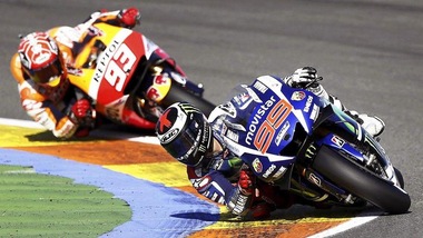 Lorenzo, la manita schiaffeggia Rossi