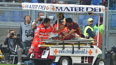 Roma, esami per Salah. Almeno un mese di stop