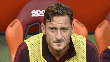 Serie A Roma, fuori Totti: De Rossi presente