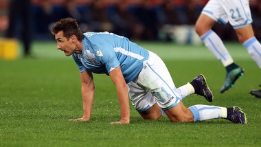 Lazio, Klose si ferma: la caviglia dà problemi