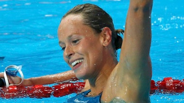 Nuoto, meeting di Viareggio: Pellegrini vince i 200, Orsi da record