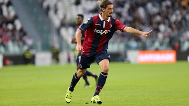 Bologna, Oikonomou lavora coi compagni