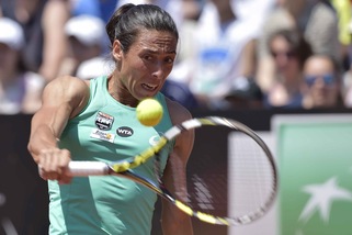 Tennis, Schiavone in semifinale a Limoges contro Chirico