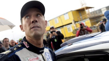 Attentati Parigi: Ogier vince ma non festeggia in Galles