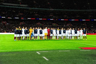 Wembley da brividi: in 90mila cantano la Marsigliese