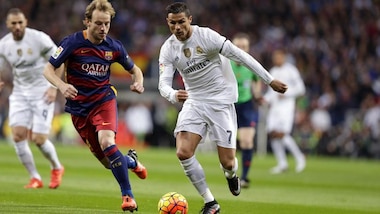 Liga, Real Madrid-Barcellona 0-4: i blaugrana umiliano Benitez