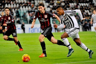 Juventus, Alex Sandro: «Lo scudetto? Ci pensiamo, ma continuiamo a vincere»