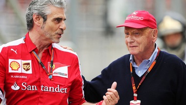 F1 Ferrari, Arrivabene: «Obiettivo stare davanti alle Mercedes, non vicini»