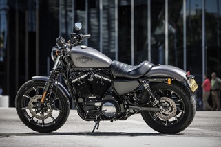EICMA 2015: Harley-Davidson Sportster, la Iron 883 è più comoda