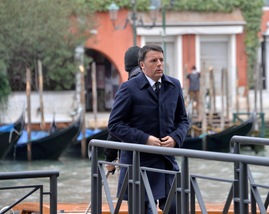 Valeria Solesin, l'omaggio di Renzi