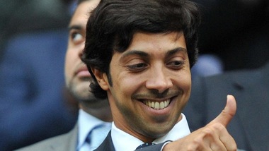 De Bruyne caro? Per Mansour come una pizza...