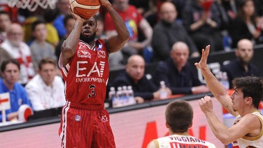 Basket, Serie A: Milano ancora a quota scudetto