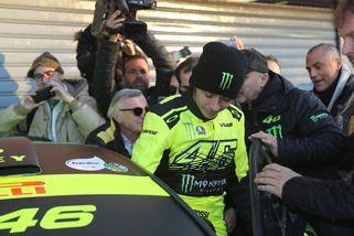 MotoGp, Rossi vince ancora al Monza Rally Show