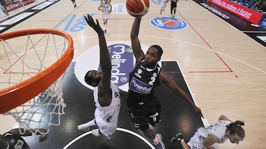 Dyson e White non bastano, Torino ko a Trento