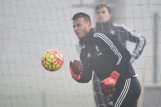 Calciomercato: Neto-Alisson, è derby pure per la Juventus