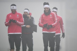 Vinovo, il clima non ferma la Juventus: seduta tra la nebbia