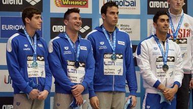 Nuoto, Europei 25m: tre medeglie per l'Italia