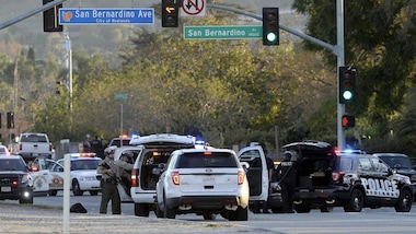 Sparatoria in California, 14 morti a San Bernardino. Uccisi due killer