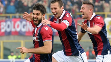 Bologna-Napoli 3-2 Destro show, ma Higuain fa paura