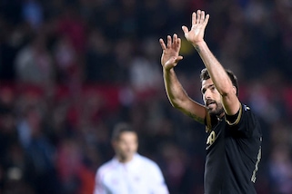 Champions League, Juventus: Barzagli nella top 11 della Uefa per la fase a gironi