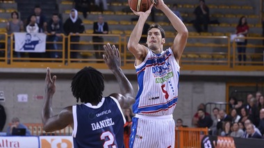 Brescia-Virtus Bologna, amichevole per Telethon