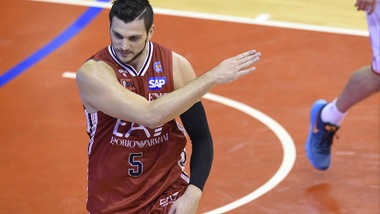 Gentile si ferma, salta Zagabria