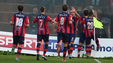 Serie B, Crotone: primo posto a quota 5,70