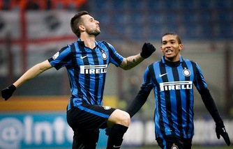 Coppa Italia, Inter-Cagliari 3-0: Mancini ai quarti