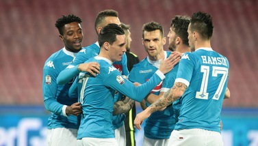 Coppa Italia Napoli, tris al Verona. C'è l'Inter ai quarti