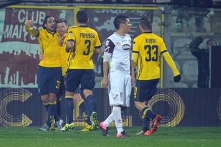 Modena-Salernitana 2-0, sussulto gialloblù