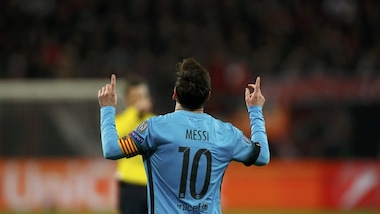 Barcellona, Messi: «Maradona unico mio idolo»