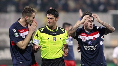 Serie B, Nasca arbitra Novara-Cesena: Pro Vercelli-Perugia a Di Paolo