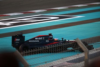 F1 McLaren, Dennis: «Abbiamo due grandi piloti»