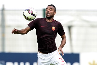 Calciomercato Roma, Ashley Cole rescinde il contratto