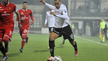 Serie B Pro Vercelli ko in casa. Novara, solo pari col Cesena