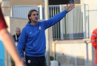 Serie B, Bari, Salernitana e Livorno: tre panchine a rischio