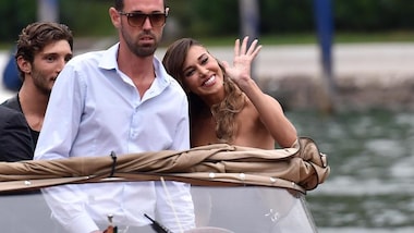 Belen Rodriguez lasciata dal marito: altro che flirt con Vieri e Borriello...