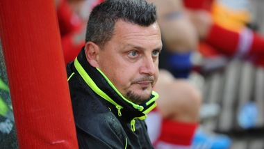 Serie B Bari, via Nicola, Camplone nuovo allenatore